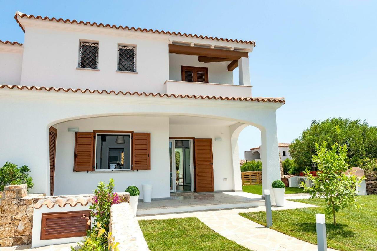 Villa Paradise บูโดนี ภายนอก รูปภาพ