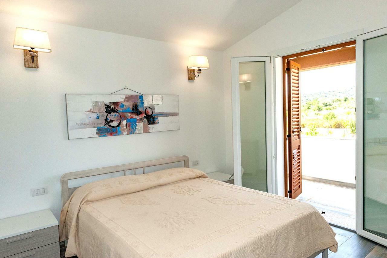 Villa Paradise บูโดนี ภายนอก รูปภาพ
